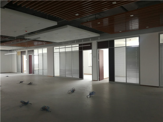 武漢辦公室玻璃隔斷