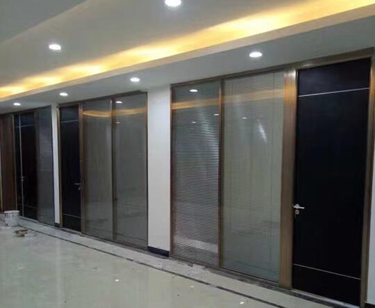 武漢辦公室玻璃隔斷生產(chǎn)